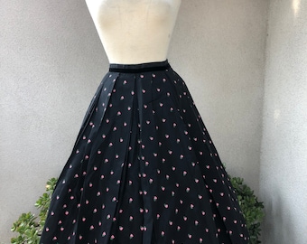 Vintage mid century taffeta black full skirt pink green flowers velvet accent in waist size small by Alex Colman California