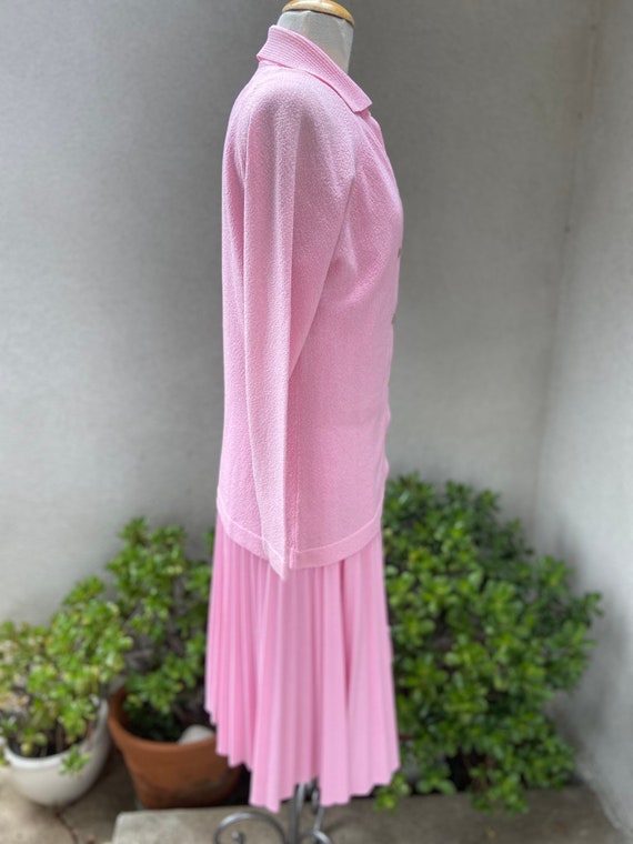 Vintage 1960s soft pink sponge type knit dress w … - image 6