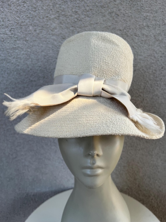 Vintage Bucket Fabric Sun Hat Beige With Grosgrain Ribbon  display picture 2