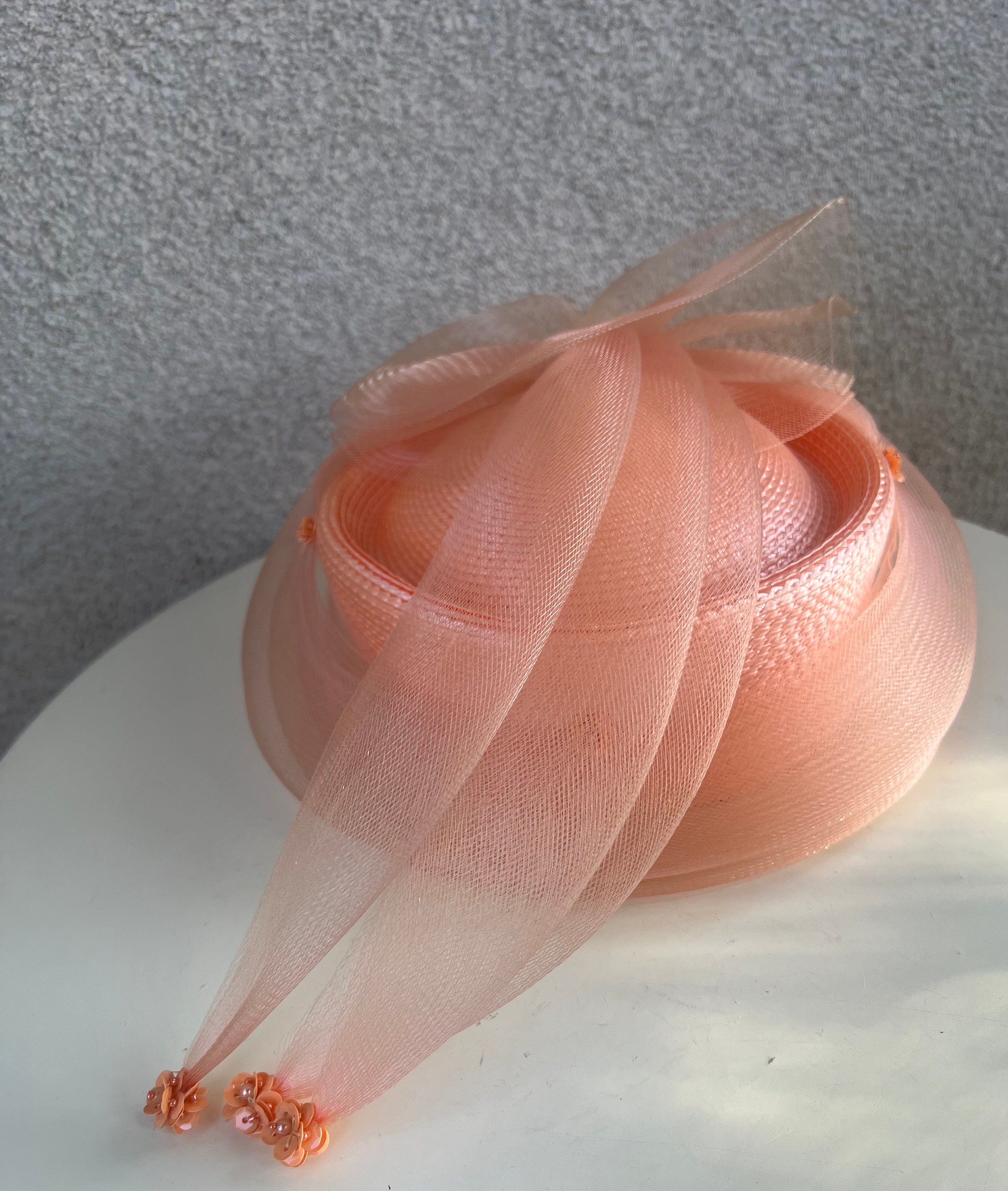 Vintage Peach Pillow Hat Netting Floral Sz 21.5” 6 7/8 Faux  display picture 1