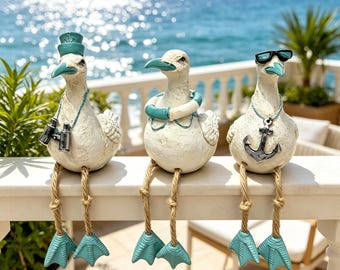 Charming Dangling Leg Seagull Figurine, Nautical Coastal Ornament, Stylish Home Patio Beach Theme Decor, Ideal Ocean Lover Housewarming Gift