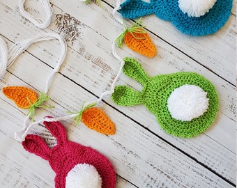 Bunny garland with carrots crochet pattern.