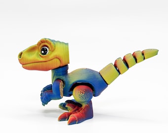 Articulated Raptor Dinosaur Fidget Toy - Flexible 3D Printed Velociraptor - Sensory Stress Relief Desk Pet - Cute Dino Geek Gift For Kids