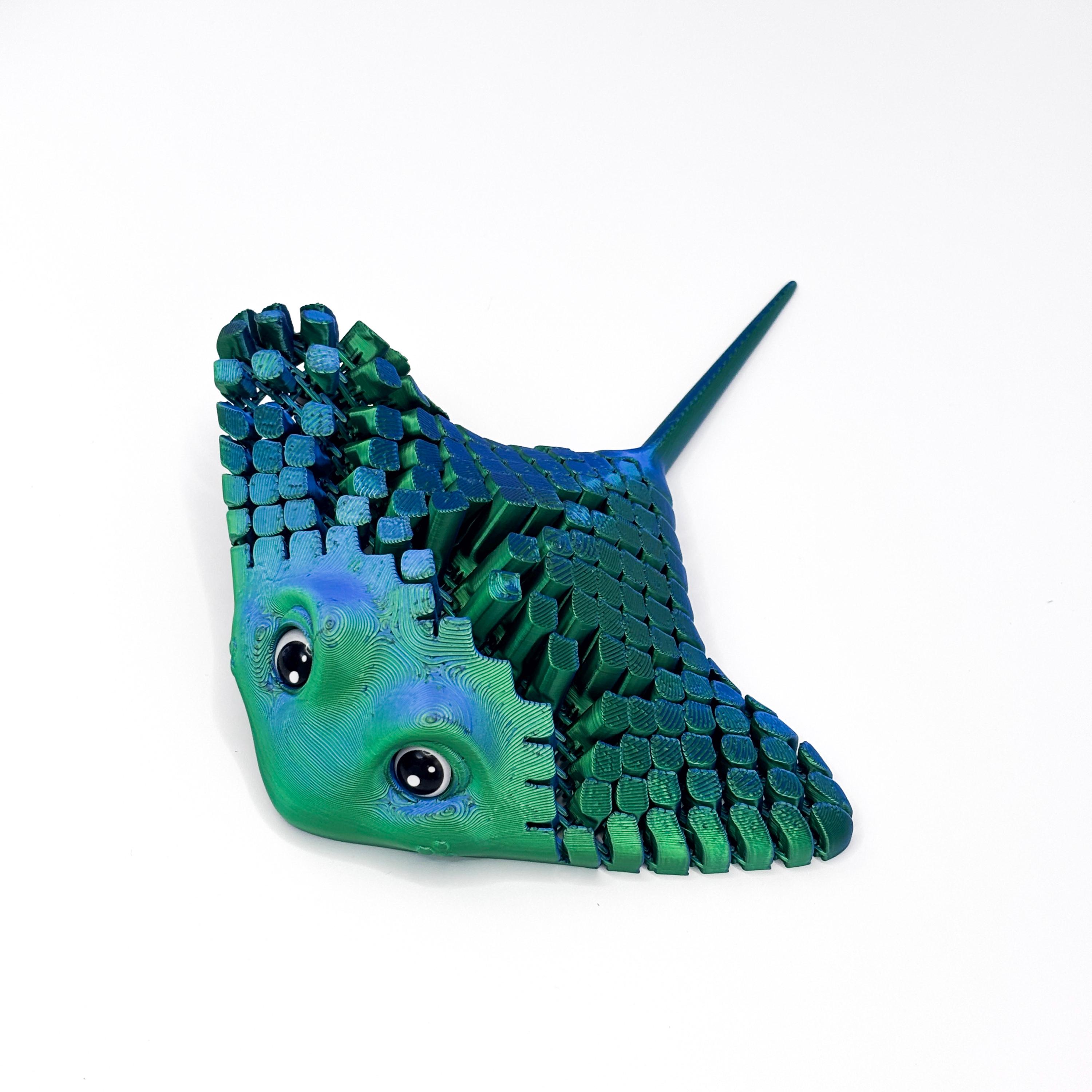Ray Fidget 3D Printed Articulated Stingray Fidget Toy - Flexible Cute Manta Ray ...