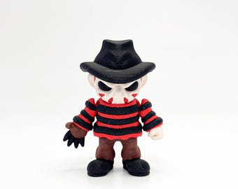 Freddy Krueger 3D Printed Mini Figure, Nightmare on Elm Street Horror Collectible Toy, Hand Painted PLA Figurine, Halloween Desk Decor Gift