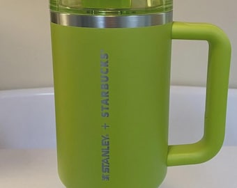 Stanley Starbucks Holiday Lime Green 40oz Tumbler with Handle and Straw (Limited Edition)