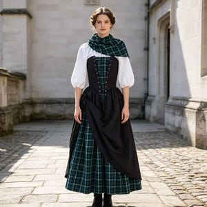 Traditional Irish Dresses for Women