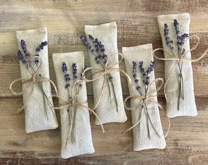 Natural Cotton Eye Pillow Sachets With Dried Lavender- Sprigs- Natural Party Favors-Wedding Gifts-Green Wedding Favors- Dried Florals