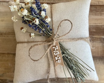 Natural Cotton Ring Bearer Pillow with Dried Lavender & Ammobium- Jute Twine and Personalized Burlap Tag- Dried Mini Bouquet-Mini Daisies