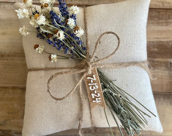 Natural Cotton Ring Bearer Pillow with Dried Lavender & Ammobium- Jute Twine and Personalized Burlap Tag- Dried Mini Bouquet-Mini Daisies