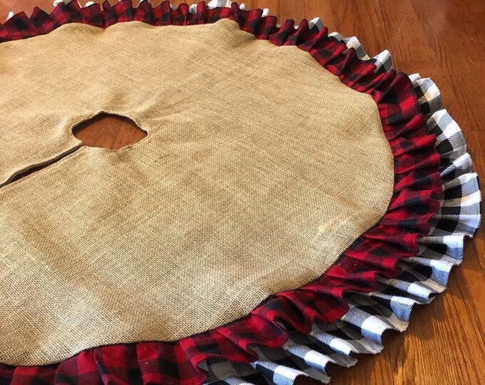 Double Ruffle Burlap & Buffalo Check Christmas Tree Skirt- Natural Burlap-Two Sizes Available- Farmhouse-Cabin-Lodge-Red/Black-Black/White