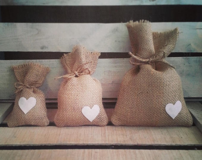 Wedding Favour Bags Peach Cream Hessian Floral Personalised Shabby Chic 1-100 Wedding Favour Bags Peach Cream Hessian Floral Personalised Shabby Chic 1-100