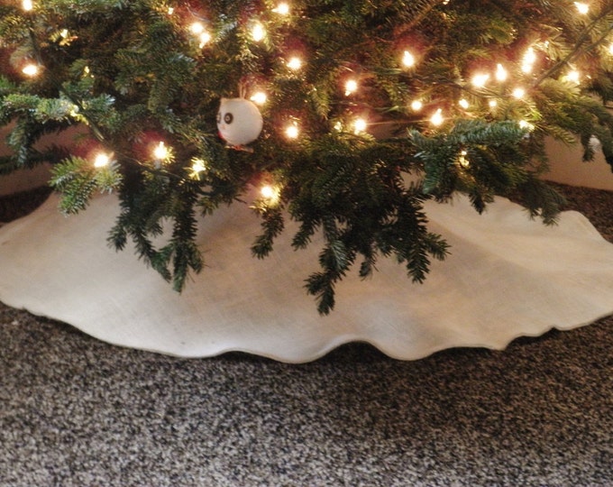 40" Off-White Burlap Christmas Tree Skirt--Medium Size-Rustic/Folk/Country-Primitive-Americana-Cabin-Farmhouse-Beach House