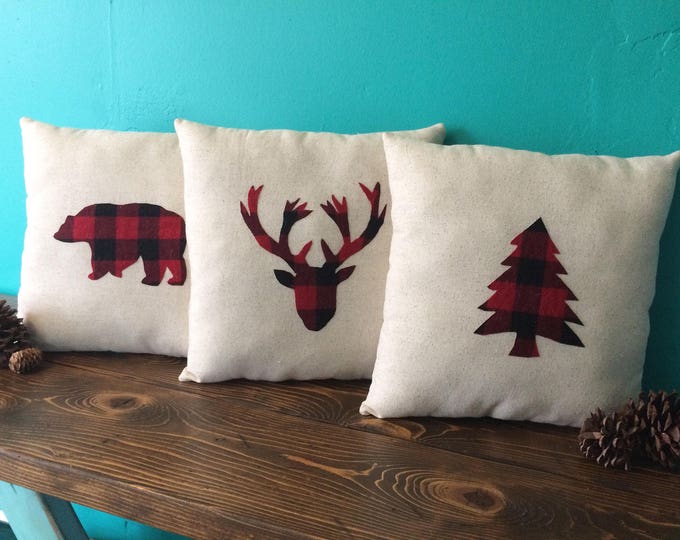 Woodland Themed Buffalo Plaid Applique Pillows on Natural Cotton Fabric-Choose Your Applique-Moose/Bear/Elk/Deer/Owl/Squirrel/Evergreen Tree