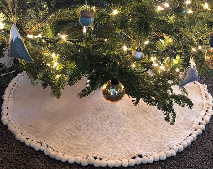 Burlap Pom Pom Tree Skirt- Natural or Off White Burlap-Boho Christmas Decor- Natural Christmas Decor- Large Pom Poms