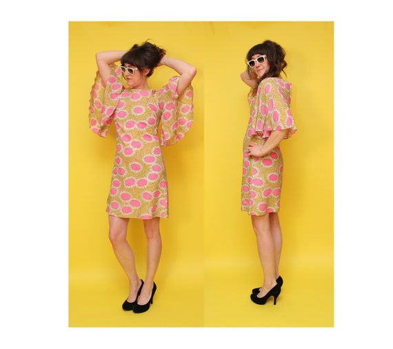 60s Flutter Sleeve Dress Medium