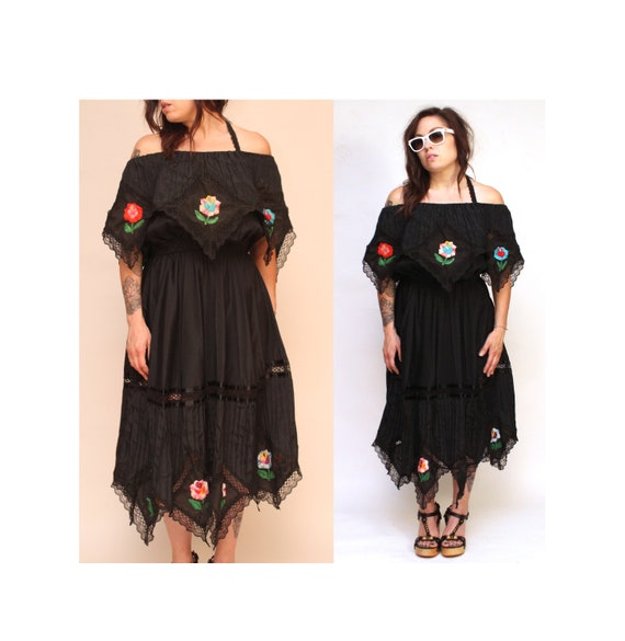 1970s Embroidered Peasant Dress