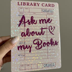 Insert Vinyle Liseuse/Kindle "Ask me About My Books"-Insert Holographique Rose-Accessoire Liseuse Bookish Aesthetic Cadeau Lectrice Booktok