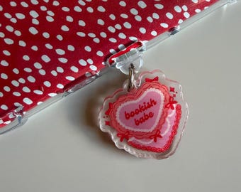Kindle Charm “Bookish Babe” | Pink & Red Scalloped Heart Acrylic Charm | Girly E-Reader Accessory | Gift for BookTok Readers