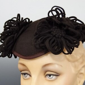 Chocolate Brown Felt Tilt Hat Calot with Looped Trim Vintage 1940's Fashions image 6