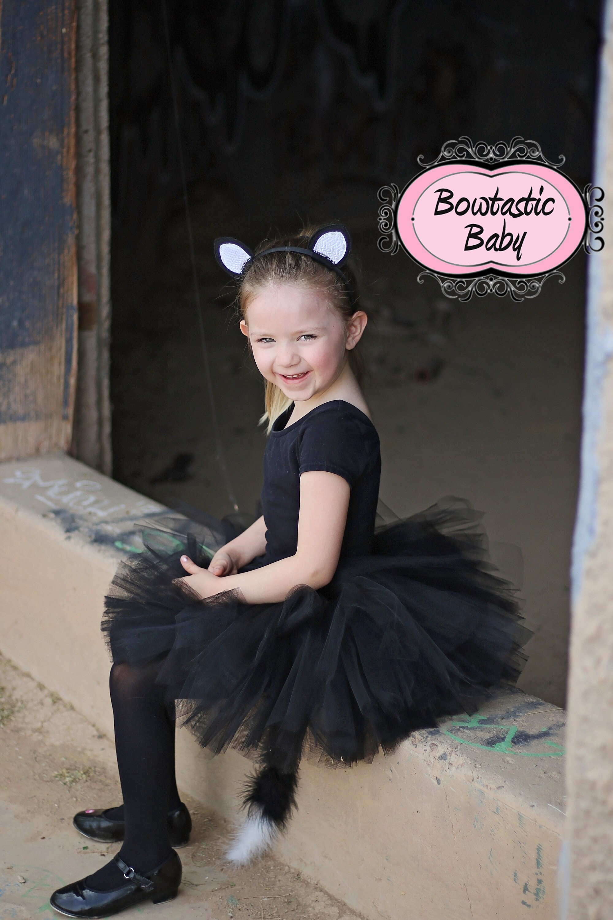 Cat Costume . Girls Halloween Costume. Black Cat Tutu Set