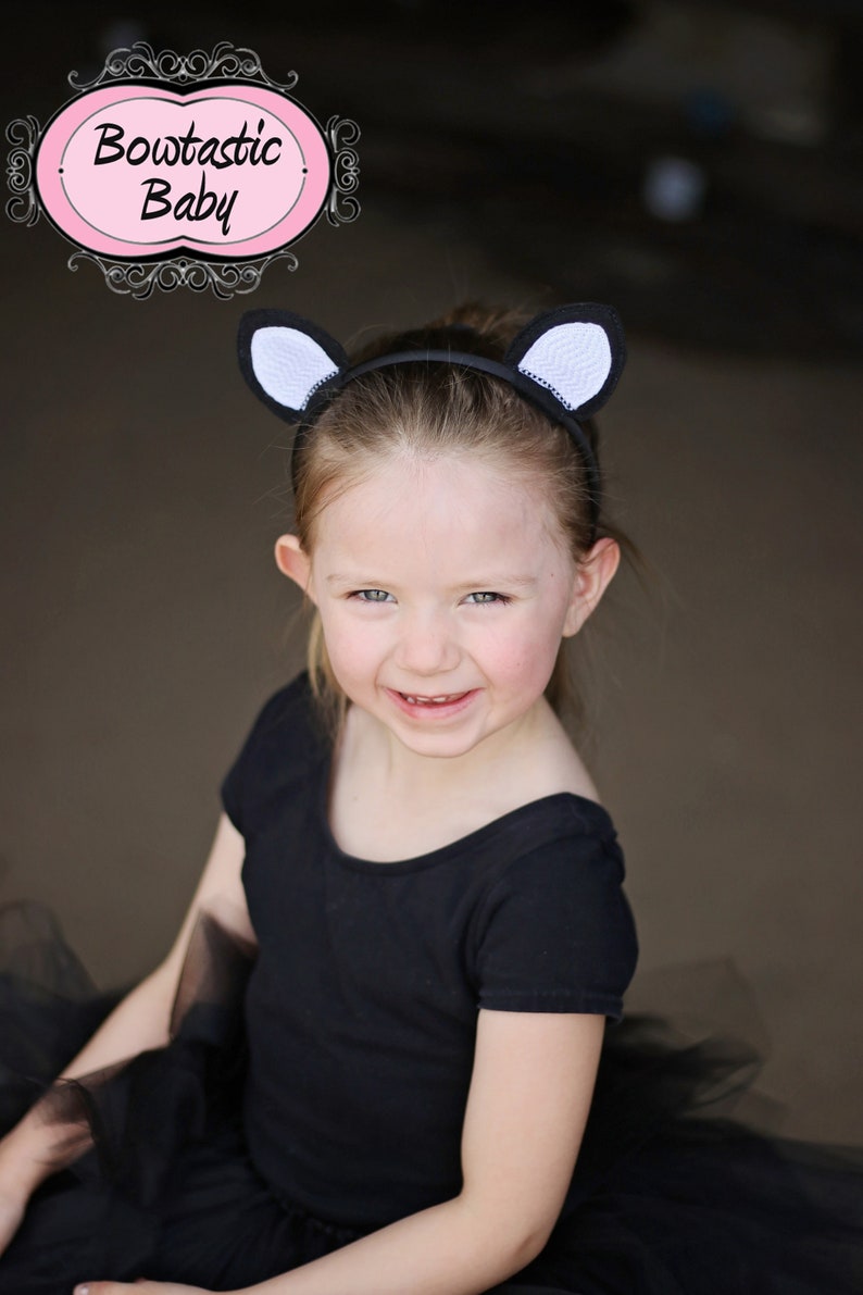 Cat costume . Girls Halloween costume. Black cat tutu set with ears image 8