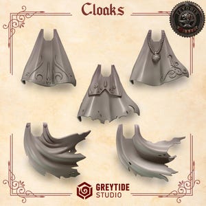 Può includere: Sono mostrati cinque mantelli grigi con diversi design. I mantelli presentano varie trame e abbellimenti, tra cui motivi decorativi e una collana. La parola "Cloaks" è nella parte superiore dell'immagine.
