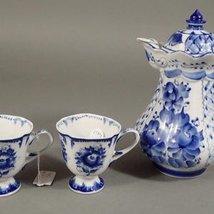 Vintage Gzhel Ryskt Porslins Teservis – Handmålad Koboltblå – 25,5 cm Tekanna