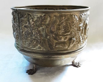 Vintage Brass Round Planter * Roses * Paw Feet * Made in England * Raised Design * Lion Paws * Romantic Rustic Chic Decor