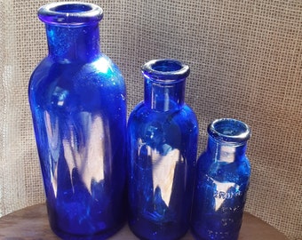 Antique Bottles*Cobalt Blue 2 American Apothecaries Co Cobalt Blue Salvitae Apothecary Bottle New York USA*1 Bromoseltzer Emerson Drug Co.