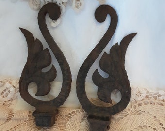 Cast Iron * Architectural Salvage * Vintage Indoor Outdoor Home Decor * Fence / Gate / Drapery Ornaments * Rustic Romantic Primitive Cottage