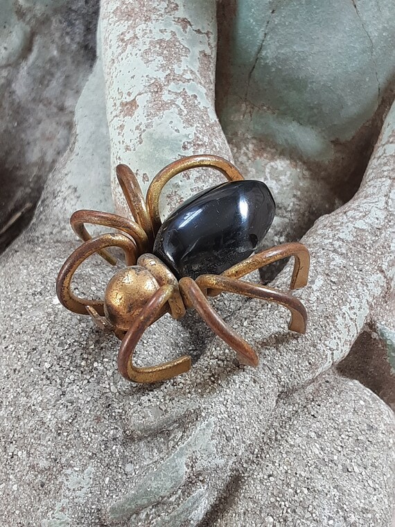 Bakelite Spider Brooch * Old and Wonderful * Very