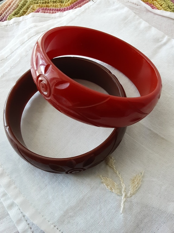 Red Bakelite Bangle Bracelet