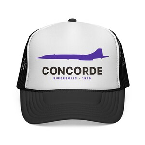 Trucker cap with a violet Concorde aviation blueprint design