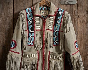 Veste à franges perlée d'inspiration autochtone faite main | Manteau en cuir suédé homme | Accent os d'aigle | Style western bohème cowboy