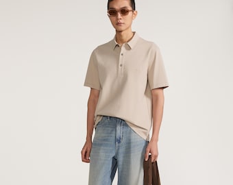 Polo de manga corta extragrande para hombre, de mezcla de algodón gris caqui.