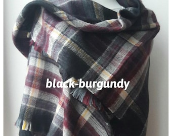 Geruite dekensjaal met tartan, bordeauxrood blauwgrijs, acrylmix