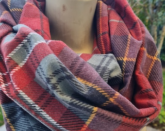 Christmas Infinity scarf -Burgundy red green tartan plaid woman man winter fashion, loop snood scarf-daddy mommy me scarf
