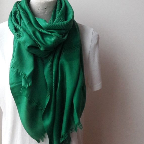 louis vuitton emerald green scarf