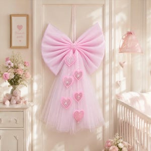 Fiocco nascita in tulle con cuoricini, 34x56 cm, rosa, azzurro