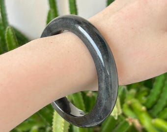 56.8mm River Nephrite Jade Bangle - Qinghua Speckled Black Ink