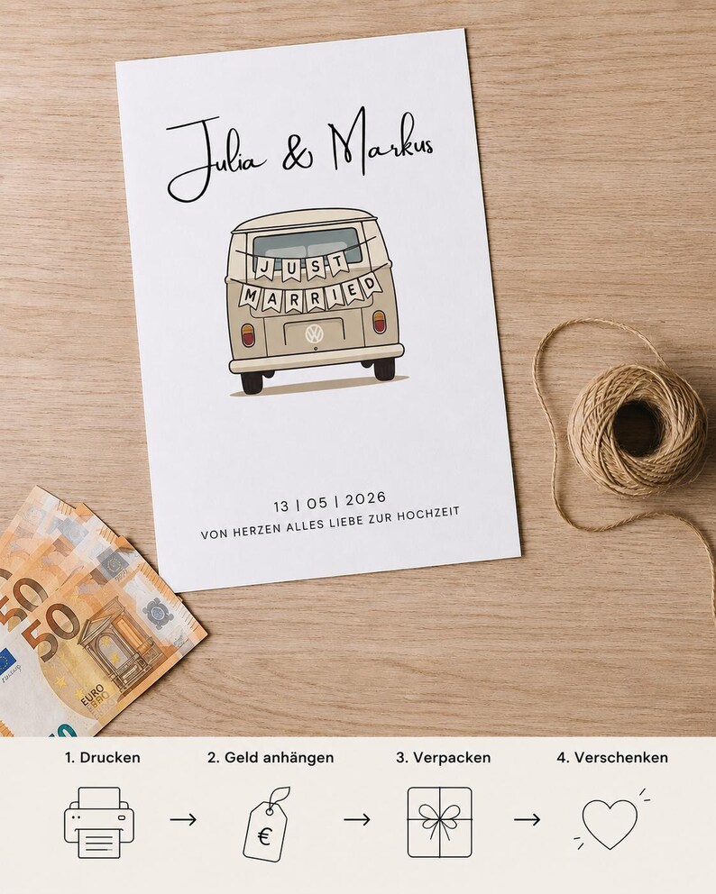 Peut inclure: Une carte rectangulaire blanche avec les pr&eacute;noms Julia & Markus en &eacute;criture noire, une illustration de van beige avec une banni&egrave;re Just Married, la date 13 | 05 | 2026 et le texte Von Herzen Alles Liebe Zur Hochzeit en noir.