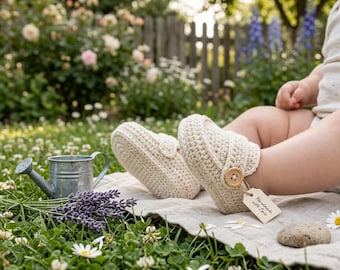 Crochet Baby Loafer Shoes Pattern, Infant Booties, Button Strap Slippers (PDF Download)