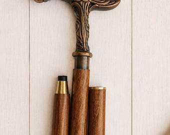 Handgemaakte drakenstok, donkerkoperen afwerking, houten schacht, aangepaste lengte, fantasiecadeau, verzamelaccessoire