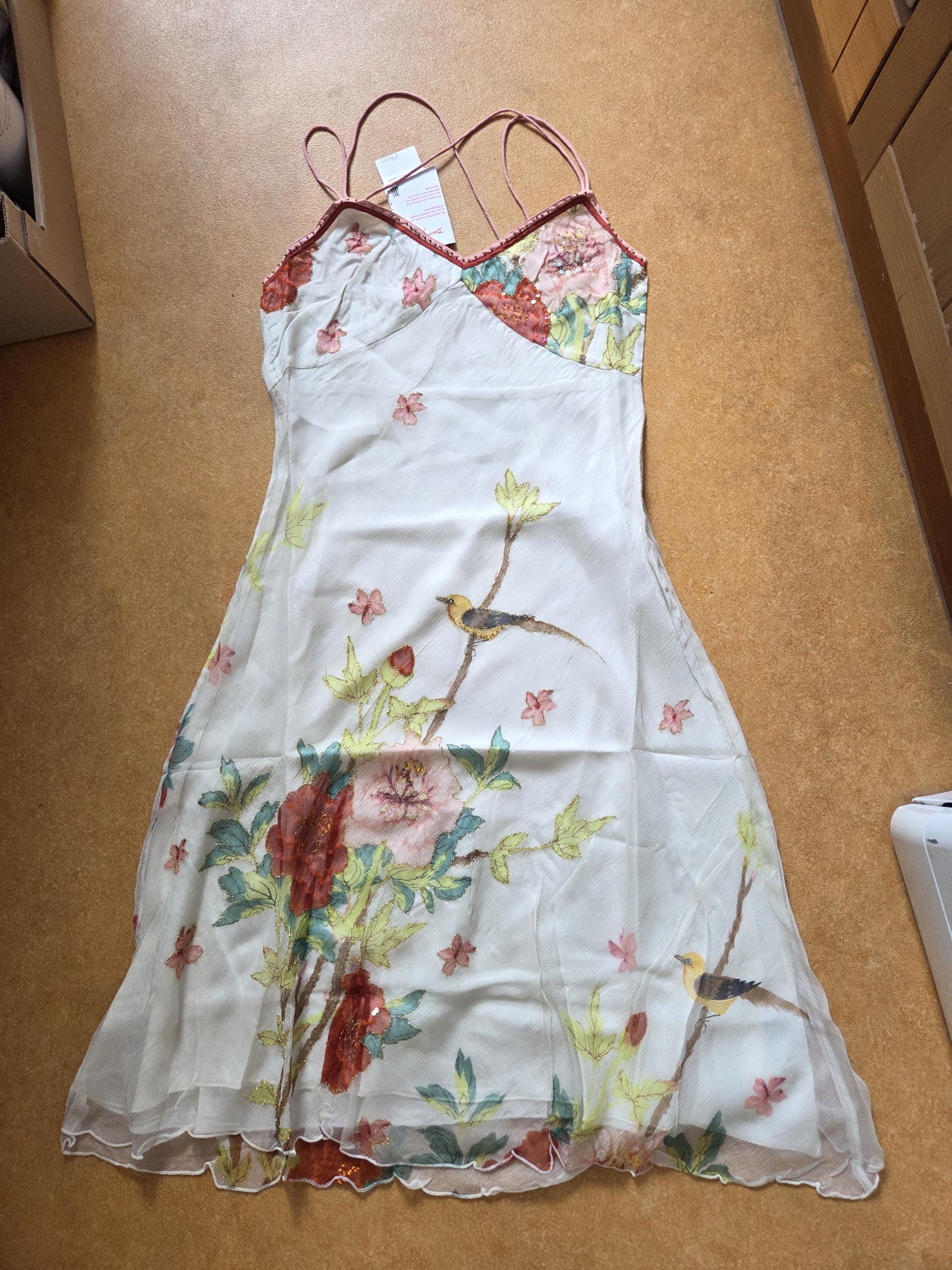 american eagle yellow floral dress Adrianna Papell Printed Midi Dress Women's Dress Pale Yellow : 10