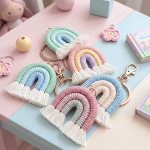 Macrame Keychains, Favors, Christening Gifts, Bag Charm, Party Favor, Key Chain, Cute Keychain, Car Accessories, Bridesmaid Gift Set