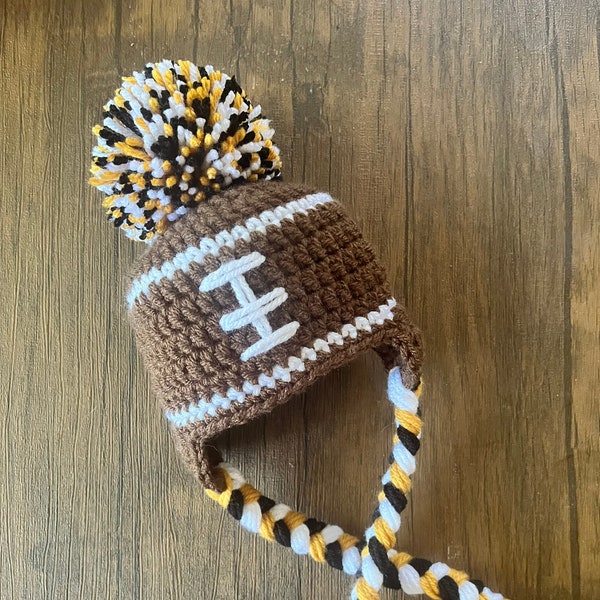 Newborn Crochet Iowa Hawkeyes New Orleans Saints Hat Newborn Football Hat Knit Hat Baby Boy Baby Girl Photo prop Black and Gold