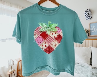 Comfort Colors® Faux Patchwork Strawberry Boxy Tee, Quilted Farmhouse Berry Shirt, Rustic Gingham Floral Cottagecore Crop, Summer Beach Top