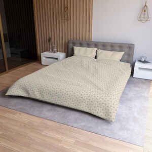 Neutral Geometric Triangle Pattern Microfiber Duvet Cover minimalist