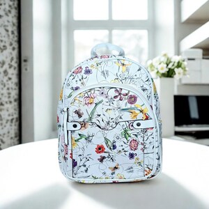 apple laptop backpacks 15-inch MacBook Air (M2, 2023)